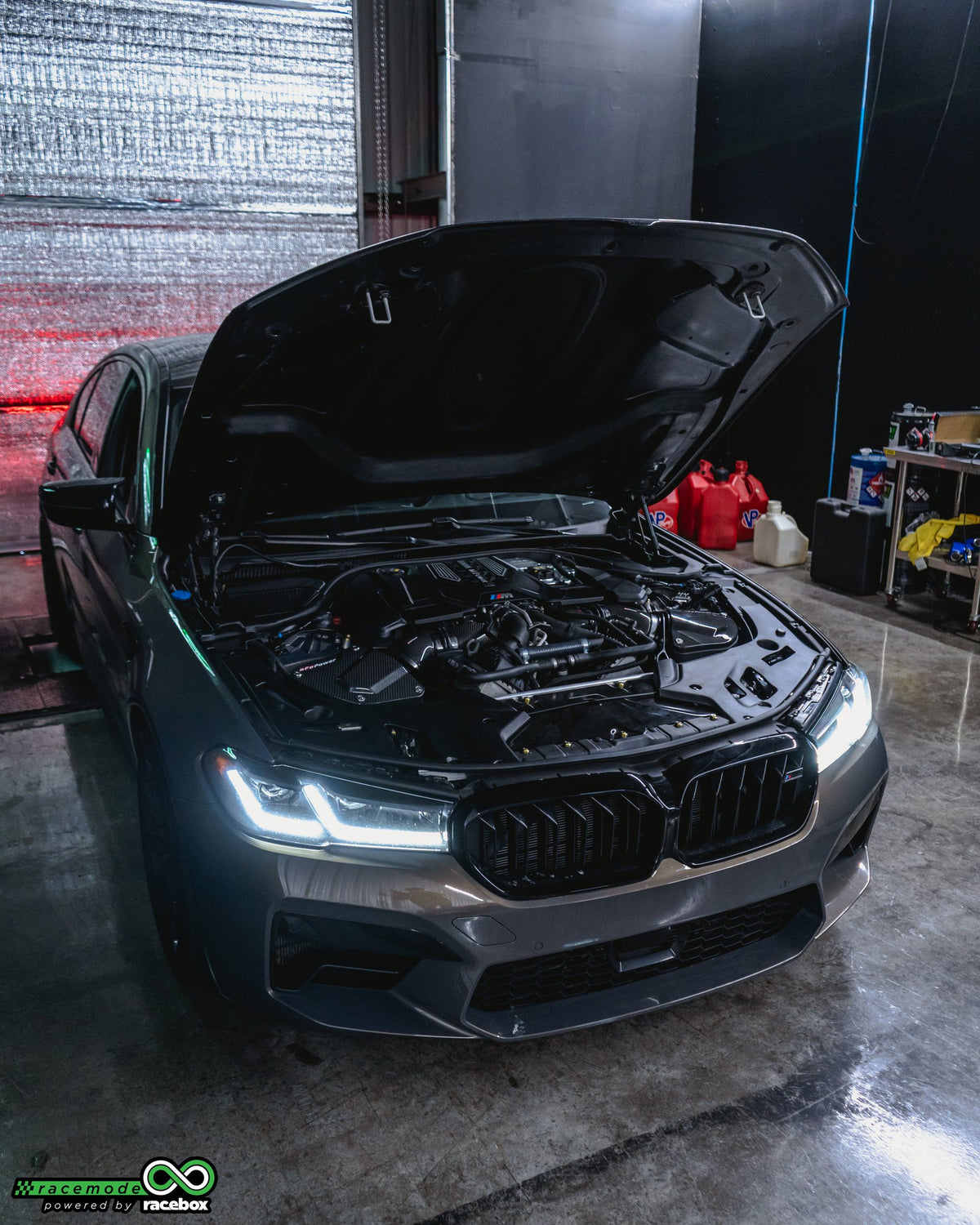 BMW F90 M5 S63 engine bay, Racebox Racemode tune
